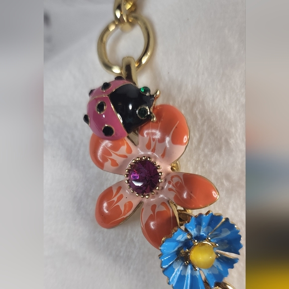 Betsy Johnson Floral Hummingbird Necklace - Picture 7 of 8